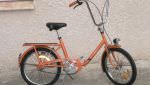 Vélo pliant orange mecanique